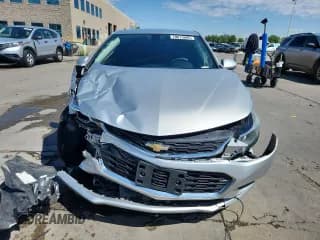 ✅ 2017 Chevrolet Cruze LT • VIN: 1G1BE5SM8H7194084 • Lot: 70013605. Listed on Copart with 102,890 mi. Free auction sales archive from the USA and detailed vehicle history report at DreamBid. Image 5.