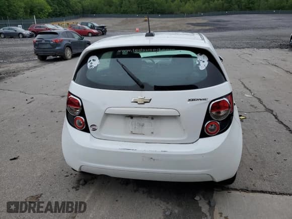 ✅ 2015 Chevrolet Sonic LS • VIN: 1G1JA6SG0F4184106 • Lot: 58597655. Listed on Copart with 82,360 mi. Free auction sales archive from the USA and detailed vehicle history report at DreamBid. Image 6.