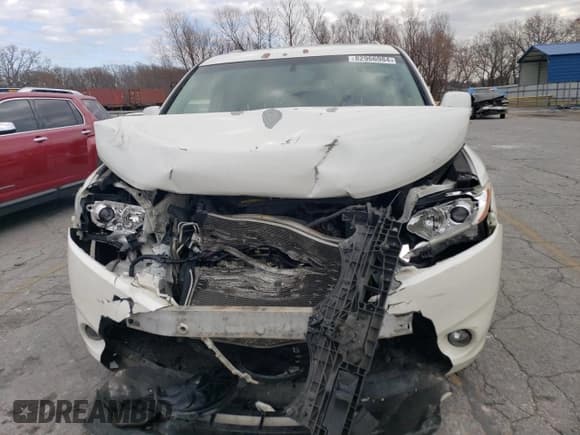 ✅ 2014 Nissan Quest S • VIN: JN8AE2KP1E9101518 • Lot: 82966984. Wystawiony na Copart z przebiegiem Nie podano. Bezpłatny archiwum sprzedaży aukcyjnych z USA i szczegółowy raport historii pojazdu na DreamBid. Zdjęcie 5.