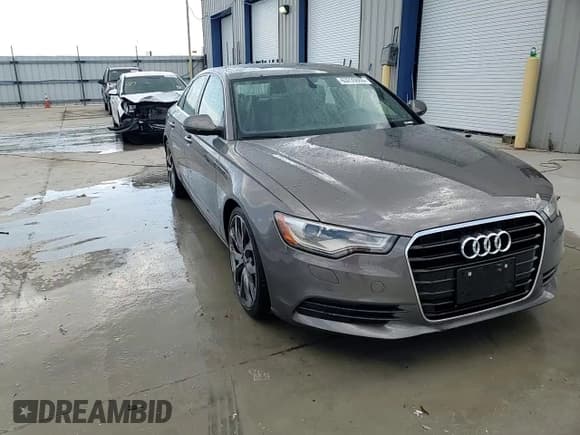 ✅ 2014 Audi A6 Premium Plus • VIN: WAUDFAFC1EN066510 • Лот: 63230885. Опубликован ранее на Copart с пробегом 127 123 миль. Бесплатный доступ к архиву аукционных продаж из США и подробный отчёт об истории автомобиля на DreamBid. Изображение 14.