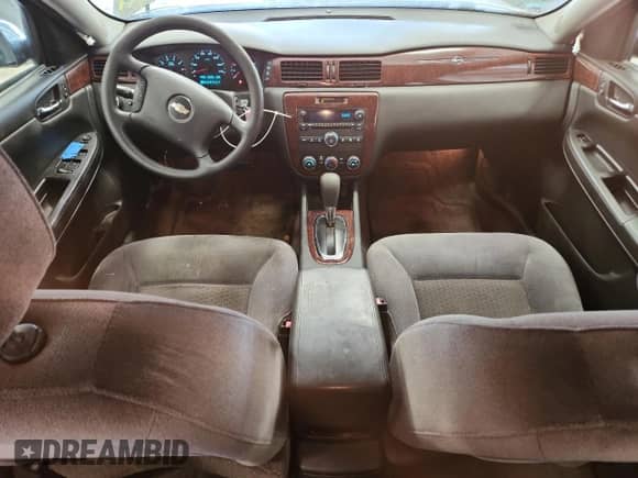 2008 Chevrolet Impala LS z VIN 2G1WB58K281249531, wystawiony jako Copart lot #83804865 z przebiegiem 114 604 mil mil oraz Szkoda całkowita • Salvage title. Historia ofert i sprzedaży dostępna na DreamBid. Obrazek 8.