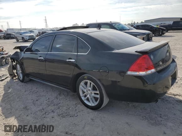 ✅ 2016 Chevrolet Impala LTZ • VIN: 2G1WC5E35G1156253 • Лот: 77342844. Опубликован ранее на Copart с пробегом 107 660 миль. Бесплатный доступ к архиву аукционных продаж из США и подробный отчёт об истории автомобиля на DreamBid. Изображение 2.