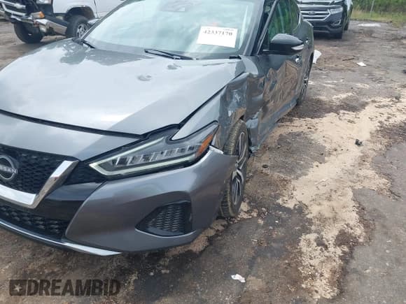 ✅ 2023 Nissan Maxima SV • VIN: 1N4AA6CV0PC510472 • Lot: 42337170. Listed on IAAI with 53,633 mi. Free auction sales archive from the USA and detailed vehicle history report at DreamBid. Image 6.