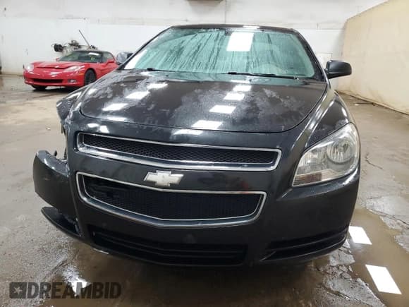 ✅ 2011 Chevrolet Malibu 1LS • VIN: 1G1ZB5E18BF251518 • Lot: 79469784. Listed on Copart with 150,203 mi. Free auction sales archive from the USA and detailed vehicle history report at DreamBid. Image 5.