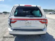 ✅ 2017 Lincoln Navigator Reserve • VIN: 5LMJJ2LT1HEL01094 • Lot: 55810425. Listed on Copart with 121,925 mi. Free auction sales archive from the USA and detailed vehicle history report at DreamBid. Image 6.