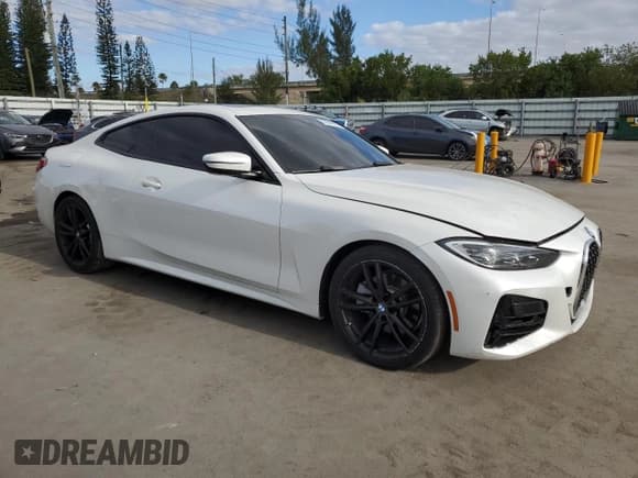 ✅ 2021 BMW 4 Series 430i xDrive • VIN: WBA73AP09MCG01736 • Лот: 52944575. Опубликован ранее на Copart с пробегом 60 410 миль. Бесплатный доступ к архиву аукционных продаж из США и подробный отчёт об истории автомобиля на DreamBid. Изображение 4.