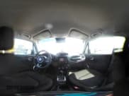 ✅ 2018 Jeep Renegade Upland • VIN: ZACCJBAB6JPH00767 • Lot: 42142884. Wystawiony na IAAI z przebiegiem 88 039 mil. Bezpłatny archiwum sprzedaży aukcyjnych z USA i szczegółowy raport historii pojazdu na DreamBid. Zdjęcie 18.