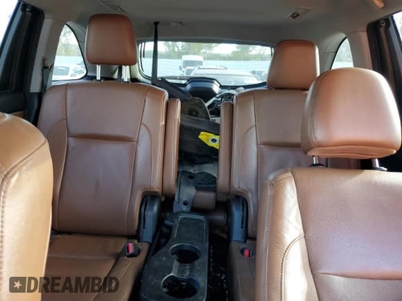 ✅ 2017 Toyota Highlander Hybrid Limited • VIN: 5TDDGRFH2HS021729 • Lot: 82463695. Listed on Copart with Not provided. Free auction sales archive from the USA and detailed vehicle history report at DreamBid. Image 10.