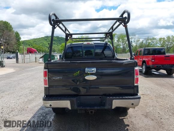 ✅ 2012 Ford F-150 XL • VIN: 1FTFW1ET9CFA54688 • Lot: 42350983. Listed on IAAI with 184,371 mi. Free auction sales archive from the USA and detailed vehicle history report at DreamBid. Image 16.