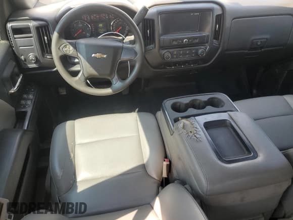 ✅ 2019 Chevrolet Silverado 1500 Work Truck • VIN: 2GCRCNEC0K1149840 • Lot: 81395505. Wystawiony na Copart z przebiegiem 177 965 mil. Bezpłatny archiwum sprzedaży aukcyjnych z USA i szczegółowy raport historii pojazdu na DreamBid. Zdjęcie 8.