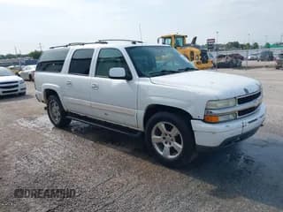✅ 2005 Chevrolet Suburban LS • VIN: 1GNFK16Z85J256010 • Lot: 42768572. Listed on IAAI with 260,000 mi. Free auction sales archive from the USA and detailed vehicle history report at DreamBid. Image 1.