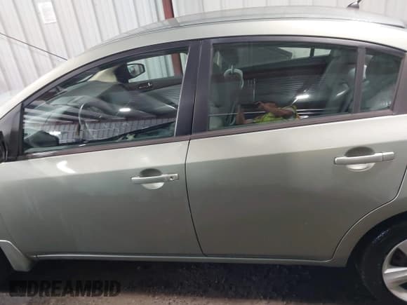 ✅ 2007 Nissan Sentra S • VIN: 3N1AB61E57L606907 • Lot: 42775336. Listed on IAAI with 111,435 mi. Free auction sales archive from the USA and detailed vehicle history report at DreamBid. Image 14.