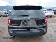 ✅ 2021 Honda Passport EX-L • VIN: 5FNYF8H51MB019230 • Lot: 42332147. Listed on IAAI with 36,733 mi. Free auction sales archive from the USA and detailed vehicle history report at DreamBid. Image 16.