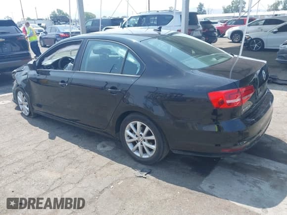 ✅ 2015 Volkswagen Jetta SE • VIN: 3VWD17AJXFM259306 • Lot: 42418042. Listed on IAAI with 199,780 mi. Free auction sales archive from the USA and detailed vehicle history report at DreamBid. Image 3.