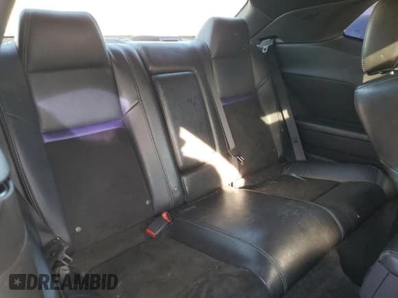 ✅ 2010 Dodge Challenger SRT-8 • VIN: 2B3CJ7DW4AH175027 • Lot: 83244964. Wystawiony na Copart z przebiegiem 148 338 mil. Bezpłatny archiwum sprzedaży aukcyjnych z USA i szczegółowy raport historii pojazdu na DreamBid. Zdjęcie 11.