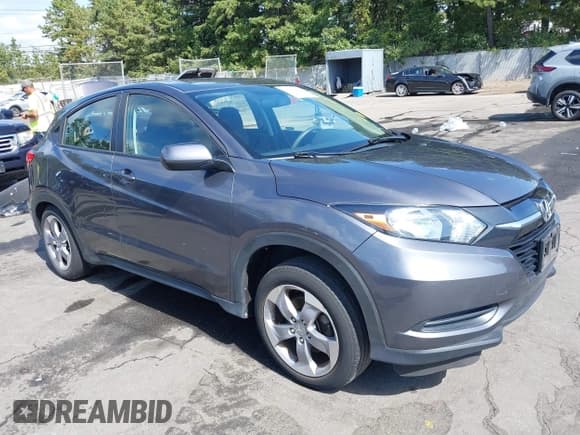 ✅ 2018 Honda HR-V LX • VIN: 3CZRU6H35JG724092 • Lot: 43266805. Listed on IAAI with 68,079 mi. Free auction sales archive from the USA and detailed vehicle history report at DreamBid. Image 1.