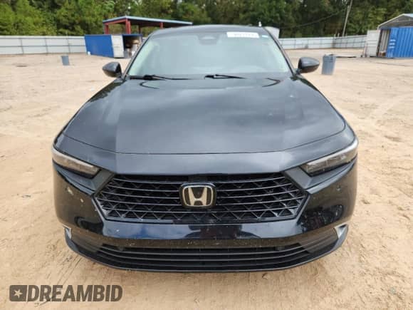 2023 Honda Accord Touring z VIN 1HGCY2F81PA028023, wystawiony jako Copart lot #90211335 z przebiegiem 34 160 mil mil oraz Szkoda całkowita • Salvage title. Historia ofert i sprzedaży dostępna na DreamBid. Obrazek 5.