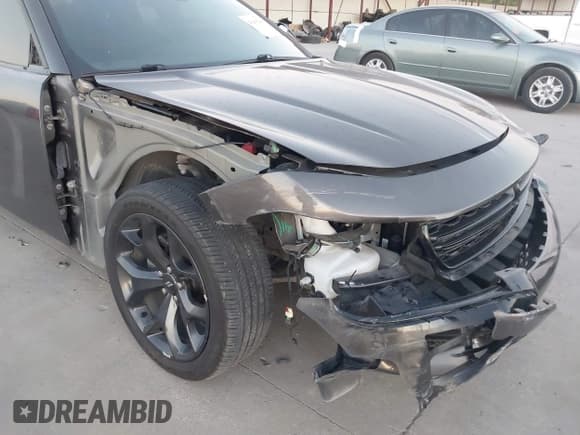 ✅ 2020 Dodge Charger SXT • VIN: 2C3CDXBG5LH249001 • Lot: 43419246. Listed on IAAI with 80,643 mi. Free auction sales archive from the USA and detailed vehicle history report at DreamBid. Image 6.