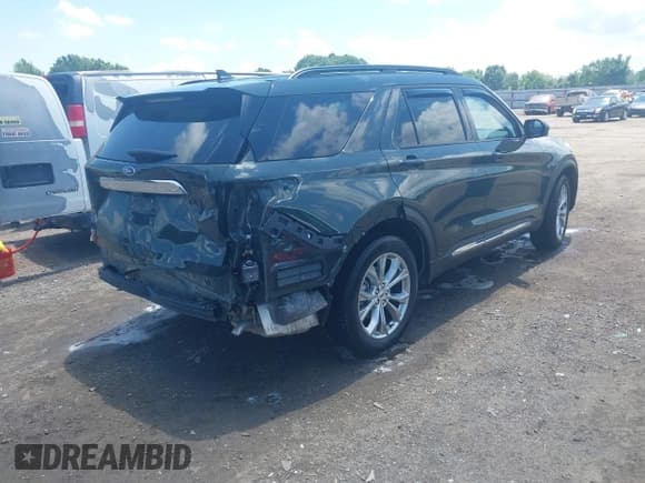 ✅ 2023 Ford Explorer XLT • VIN: 1FMSK7DH7PGC37612 • Lot: 42252633. Wystawiony na IAAI z przebiegiem 27 142 mil. Bezpłatny archiwum sprzedaży aukcyjnych z USA i szczegółowy raport historii pojazdu na DreamBid. Zdjęcie 4.