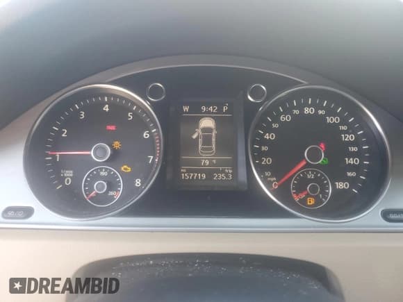 ✅ 2013 Volkswagen CC Lux • VIN: WVWRN7AN6DE568287 • Лот: 59983285. Опубликован ранее на Copart с пробегом 157 719 миль. Бесплатный доступ к архиву аукционных продаж из США и подробный отчёт об истории автомобиля на DreamBid. Изображение 9.