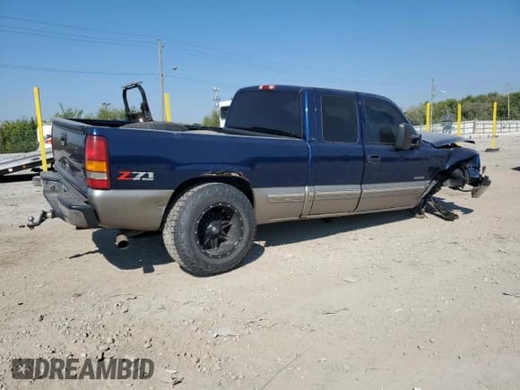 ✅ 2000 Chevrolet Silverado 1500 LS • VIN: 2GCEK19T1Y1378167 • Лот: 80843155. Опубликован ранее на Copart с пробегом 230 611 миль. Бесплатный доступ к архиву аукционных продаж из США и подробный отчёт об истории автомобиля на DreamBid. Изображение 3.