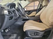 ✅ 2017 Jaguar F-Pace 35t • VIN: SADCS2BV0HA061659 • Lot: 65232305. Wystawiony na Copart z przebiegiem 127 197 mil. Bezpłatny archiwum sprzedaży aukcyjnych z USA i szczegółowy raport historii pojazdu na DreamBid. Zdjęcie 7.