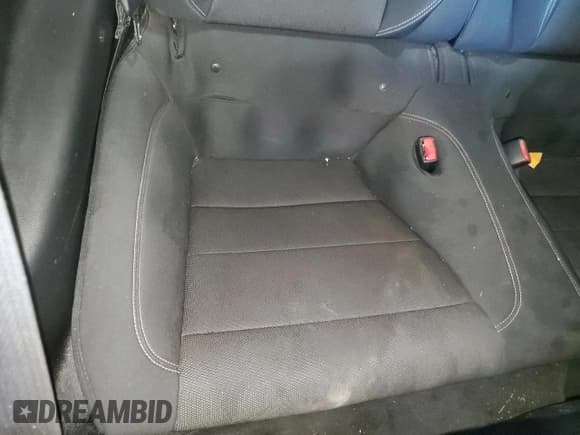 ✅ 2015 Ford Mustang V6 • VIN: 1FA6P8AM7F5357389 • Lot: 91036255. Listed on Copart with 161,980 mi. Free auction sales archive from the USA and detailed vehicle history report at DreamBid. Image 10.