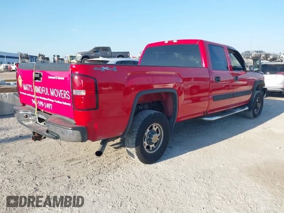 ✅ 2006 Chevrolet Silverado 2500HD LT3 • VIN: 1GCHK23U16F231731 • Lot: 43749635. Listed on IAAI with 181,834 mi. Free auction sales archive from the USA and detailed vehicle history report at DreamBid. Image 4.