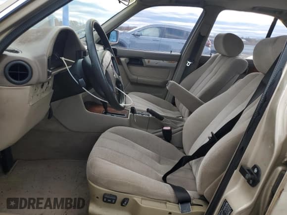 ✅ 1992 BMW 5 Series • VIN: WBAHD631XNBJ72799 • Lot: 91816185. Listed on Copart with 31,288 mi. Free auction sales archive from the USA and detailed vehicle history report at DreamBid. Image 7.