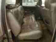 2003 Chevrolet Suburban Z71 z VIN 3GNFK16Z93G197080, wystawiony jako Copart lot #79689684 z przebiegiem 254 809 mil mil oraz Szkoda całkowita • Salvage title. Historia ofert i sprzedaży dostępna na DreamBid. Obrazek 11.