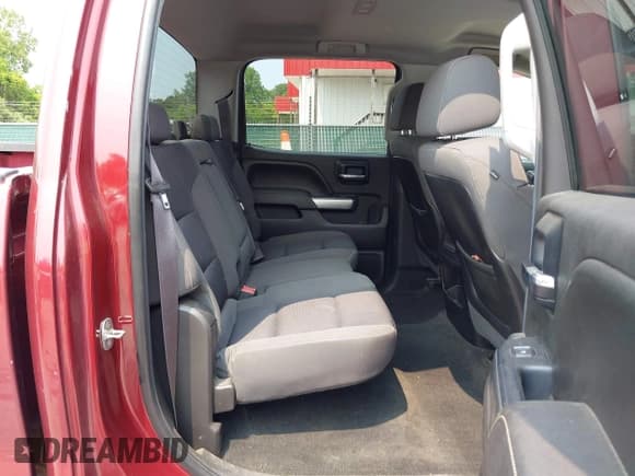 ✅ 2015 Chevrolet Silverado 2500HD LT • VIN: 1GC1KVE83FF102831 • Lot: 42411608. Listed on IAAI with 140,538 mi. Free auction sales archive from the USA and detailed vehicle history report at DreamBid. Image 8.