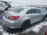 ✅ 2007 Chrysler Sebring • VIN: 1C3LC46R77N551660 • Lot: 43858387. Listed on IAAI with 198,657 mi. Free auction sales archive from the USA and detailed vehicle history report at DreamBid. Image 4.