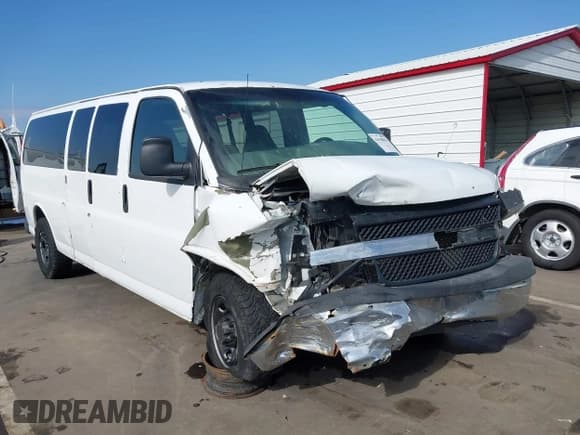 ✅ 2008 Chevrolet Express Passenger • VIN: 1GAHG39K581109279 • Lot: 43638036. Listed on IAAI with Not provided. Free auction sales archive from the USA and detailed vehicle history report at DreamBid. Image 6.
