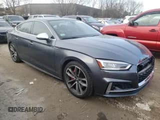 ✅ 2018 Audi S5 Sportback Prestige • VIN: WAUC4CF5XJA069017 • Лот: 40318153. Опубликован ранее на Copart с пробегом 49 589 миль. Бесплатный доступ к архиву аукционных продаж из США и подробный отчёт об истории автомобиля на DreamBid. Изображение 4.