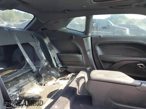 2017 Dodge Challenger 392 Hemi Scat Pack Shaker с VIN 2C3CDZFJ2HH584631, выставлен на аукционе Copart как лот 71422015 с пробегом Не указан миль и Списание • Salvage title. История ставок и продаж доступна на DreamBid. Изображение 10.