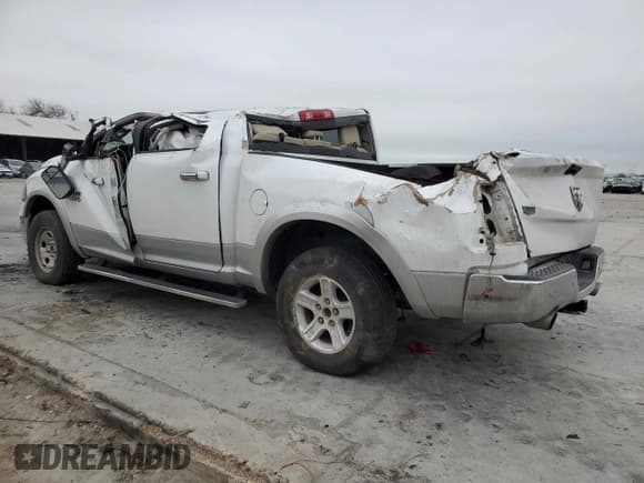 ✅ 2015 Ram 1500 Laramie • VIN: 1C6RR6NM1FS589916 • Лот: 44639915. Опубликован ранее на Copart с пробегом 179 510 миль. Бесплатный доступ к архиву аукционных продаж из США и подробный отчёт об истории автомобиля на DreamBid. Изображение 2.