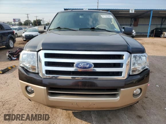 ✅ 2013 Ford Expedition Max XLT • VIN: 1FMJK1H57DEF59733 • Лот: 67782385. Опубликован ранее на Copart с пробегом 131 808 миль. Бесплатный доступ к архиву аукционных продаж из США и подробный отчёт об истории автомобиля на DreamBid. Изображение 5.