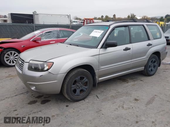✅ 2006 Subaru Forester X • VIN: JF1SG636X6H733633 • Lot: 43887665. Listed on IAAI with 111,457 mi. Free auction sales archive from the USA and detailed vehicle history report at DreamBid. Image 2.