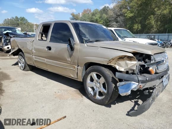 ✅ 2005 Chevrolet Silverado 1500 LS • VIN: 2GCEC19V551143233 • Лот: 77699864. Опубликован ранее на Copart с пробегом 103 938 миль. Бесплатный доступ к архиву аукционных продаж из США и подробный отчёт об истории автомобиля на DreamBid. Изображение 4.