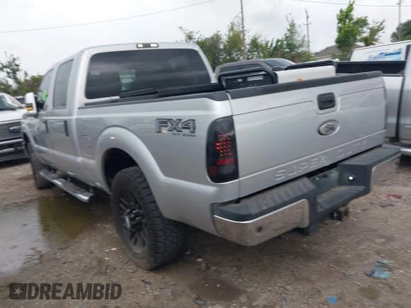 ✅ 2016 Ford F-250 Lariat • VIN: 1FT7W2BT6GED22929 • Lot: 42671728. Listed on IAAI with 138,912 mi. Free auction sales archive from the USA and detailed vehicle history report at DreamBid. Image 3.