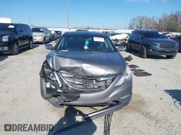 2012 Hyundai Sonata SE with VIN 5NPEC4AC6CH392602, listed as a IAAI auction lot 41287607 with 128,784 mi miles and . Bid and sale history available at DreamBid. Image 12.