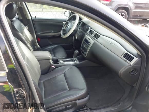 2008 Chevrolet Impala LT with VIN 2G1WT58N881292942, listed as a IAAI auction lot 43312689 with 126,504 mi miles and . Bid and sale history available at DreamBid. Image 5.