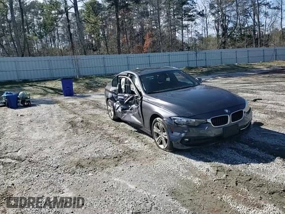 ✅ 2016 BMW 3 Series 328d • VIN: WBA8E5C54GK388399 • Lot: 41668154. Listed on Copart with 76,250 mi. Free auction sales archive from the USA and detailed vehicle history report at DreamBid. Image 10.