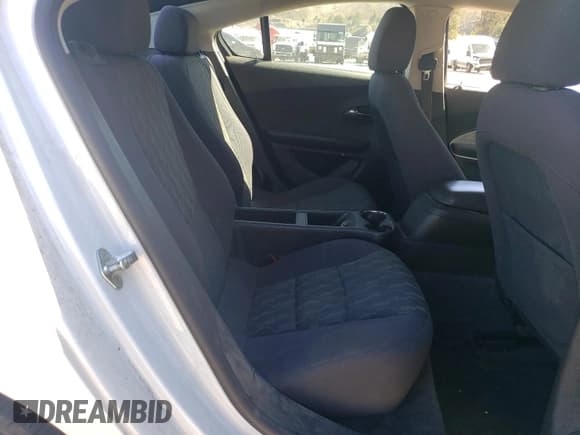 ✅ 2014 Chevrolet Volt • VIN: 1G1RE6E46EU136827 • Лот: 87439515. Опубликован ранее на Copart с пробегом 180 339 миль. Бесплатный доступ к архиву аукционных продаж из США и подробный отчёт об истории автомобиля на DreamBid. Изображение 10.