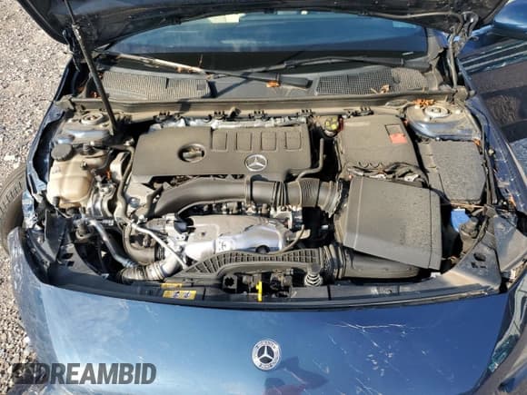 ✅ 2021 Mercedes-Benz A 220 • VIN: W1K3G4FB8MJ267143 • Лот: 71675885. Опубликован ранее на Copart с пробегом 48 108 миль. Бесплатный доступ к архиву аукционных продаж из США и подробный отчёт об истории автомобиля на DreamBid. Изображение 11.