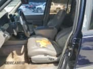 ✅ 1997 Ford Explorer XL • VIN: 1FMDU32X3VUD36013 • Lot: 66613585. Wystawiony na Copart z przebiegiem 211 816 mil. Bezpłatny archiwum sprzedaży aukcyjnych z USA i szczegółowy raport historii pojazdu na DreamBid. Zdjęcie 7.