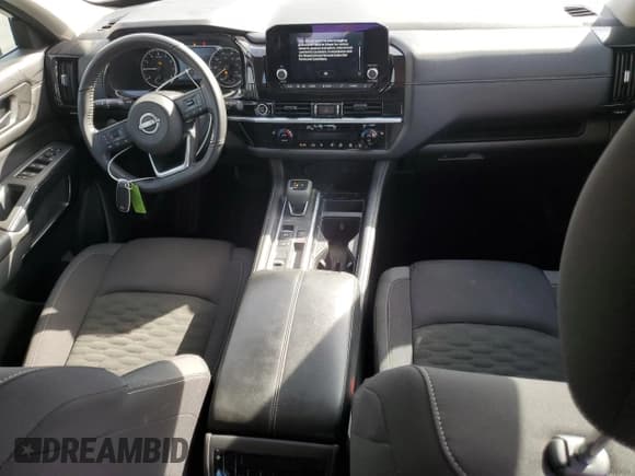 ✅ 2024 Nissan Pathfinder SV • VIN: 5N1DR3BA4RC275554 • Lot: 87280495. Listed on Copart with 15,064 mi. Free auction sales archive from the USA and detailed vehicle history report at DreamBid. Image 8.