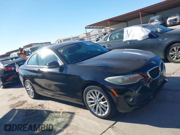 ✅ 2014 BMW 2 Series 228i • VIN: WBA1F5C59EVV99592 • Lot: 43673726. Listed on IAAI with 130,778 mi. Free auction sales archive from the USA and detailed vehicle history report at DreamBid. Image 13.