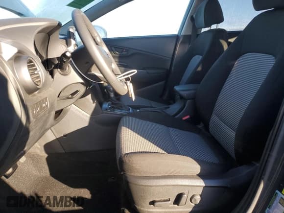 ✅ 2018 Hyundai Kona SEL • VIN: KM8K6CAA4JU148965 • Lot: 90759485. Listed on Copart with 75,223 mi. Free auction sales archive from the USA and detailed vehicle history report at DreamBid. Image 7.