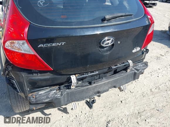 ✅ 2013 Hyundai Accent GS • VIN: KMHCT5AE4DU081297 • Lot: 43158568. Listed on IAAI with 154,737 mi. Free auction sales archive from the USA and detailed vehicle history report at DreamBid. Image 6.